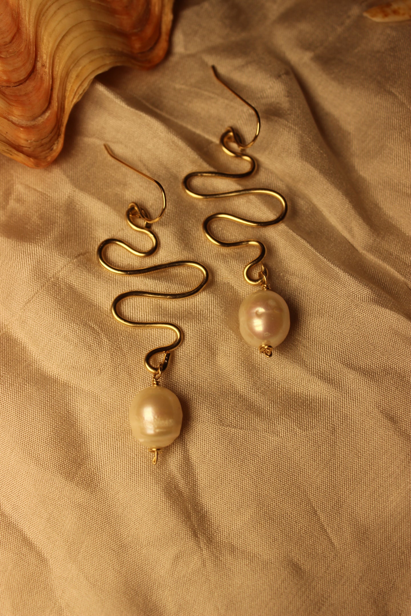 Delphine Pearl Earrings